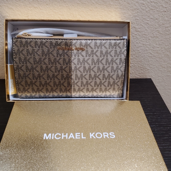 Michael kors Signature Jet Set Medium Double Zip Wristlet Wallet - Picture 5 of 11